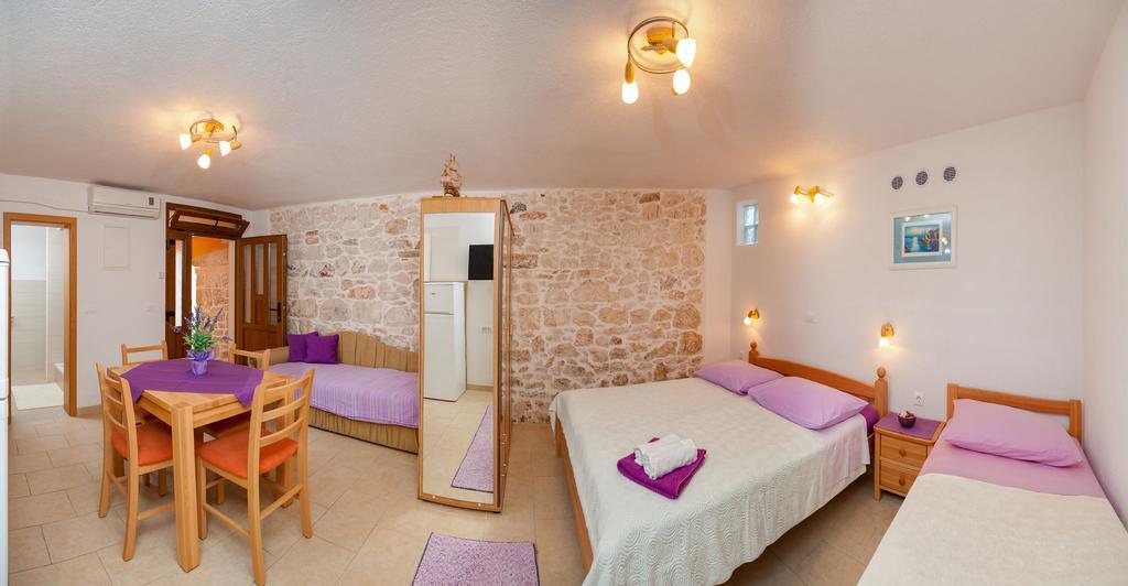 Apartments Mande And Kate Baska Voda Room photo